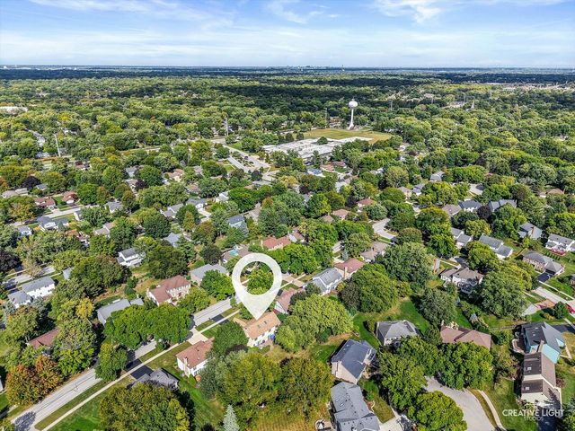 292 Winding Creek Drive, Naperville, IL 60565