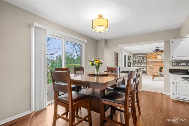 292 Winding Creek Drive, Naperville, IL 60565