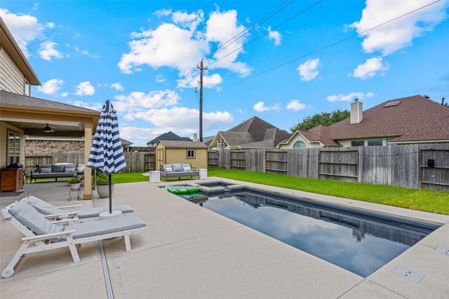 3806 Belmore Lane, Pearland, TX 77584