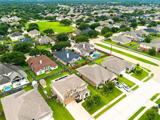 3806 Belmore Lane, Pearland, TX 77584