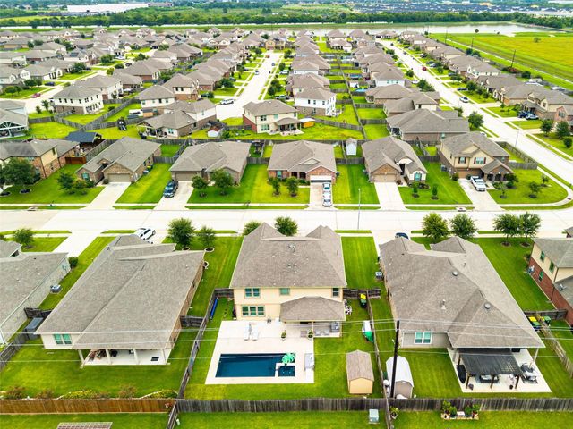 3806 Belmore Lane, Pearland, TX 77584