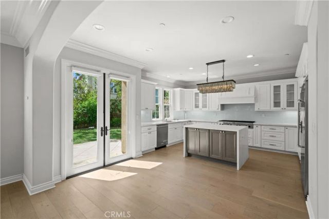 66 Eclipse, Irvine, CA 92620