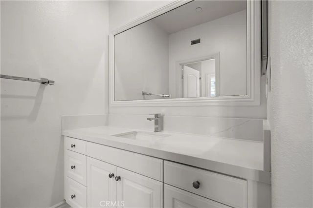 66 Eclipse, Irvine, CA 92620