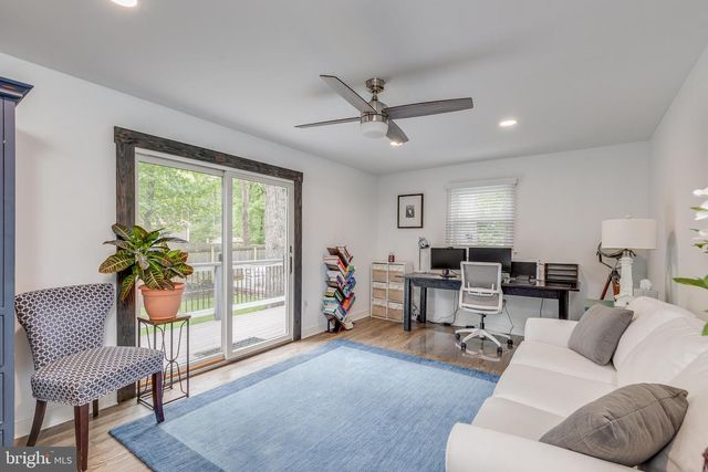 56 NEETA TRL, Medford Lakes, NJ 08055