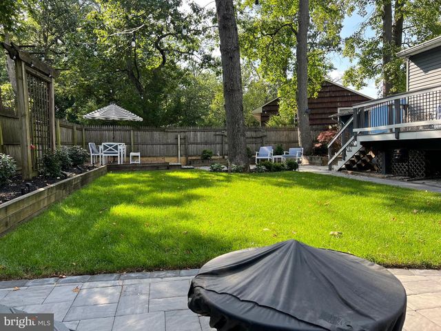 56 NEETA TRL, Medford Lakes, NJ 08055