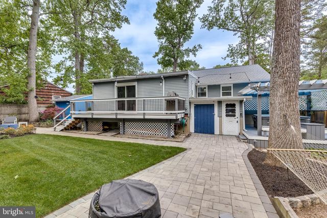 56 NEETA TRL, Medford Lakes, NJ 08055