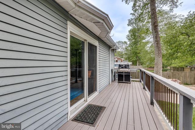 56 NEETA TRL, Medford Lakes, NJ 08055