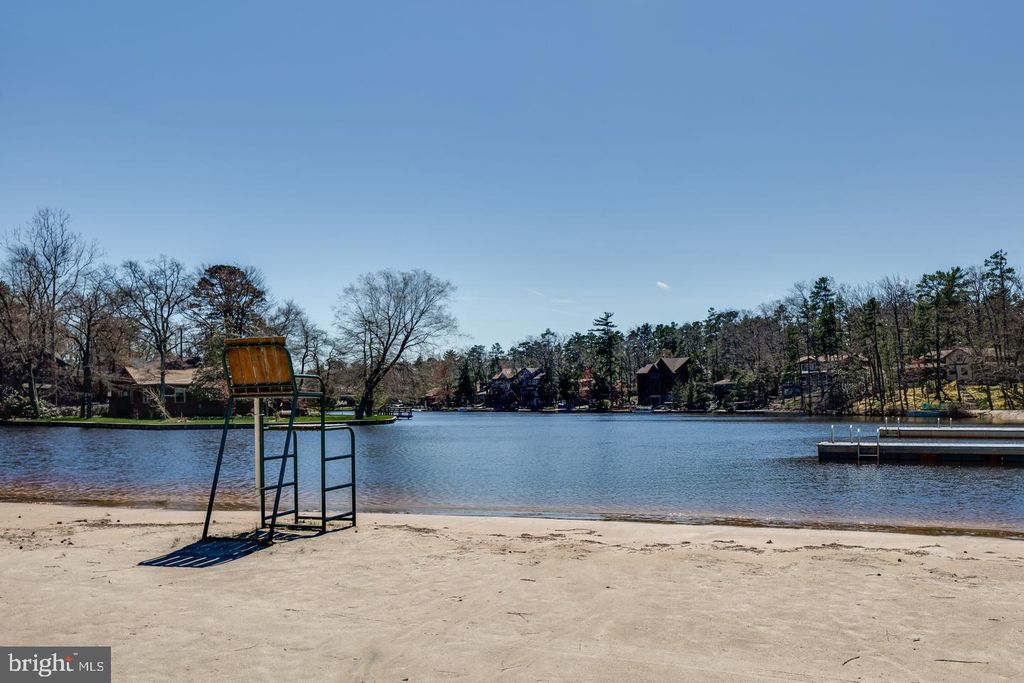 Image 63 of property listing at 56 NEETA TRL, Medford Lakes, NJ 08055