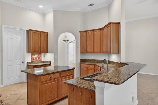 9580 Gladiolus Preserve CIR, Fort Myers, FL 33908