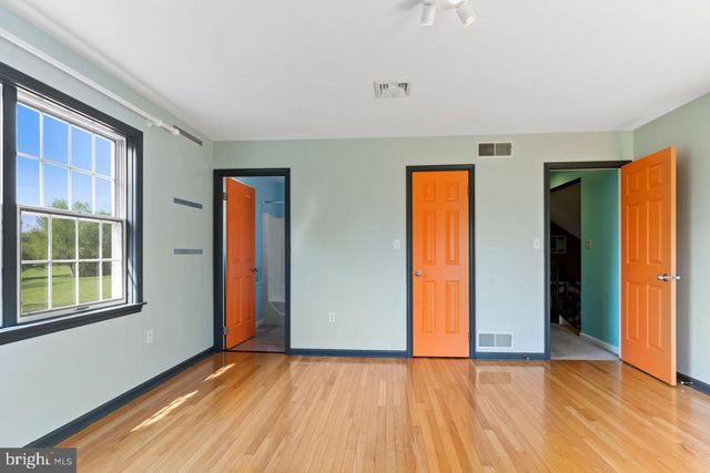240 N OLD STONEHOUSE ROAD, Carlisle, PA 17015