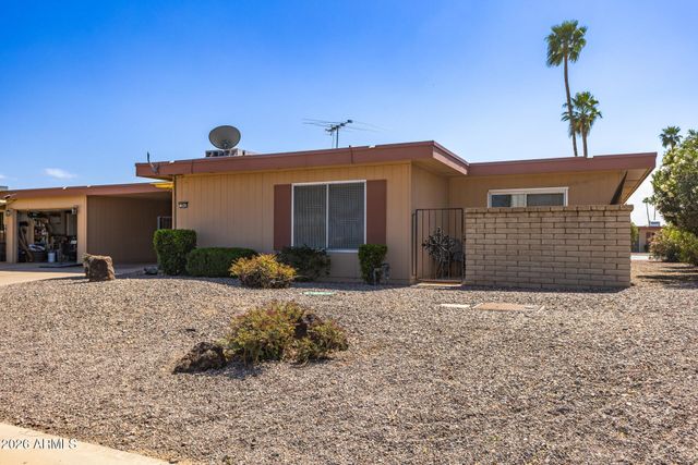 9845 W ROYAL RIDGE Drive, Sun City, AZ 85351