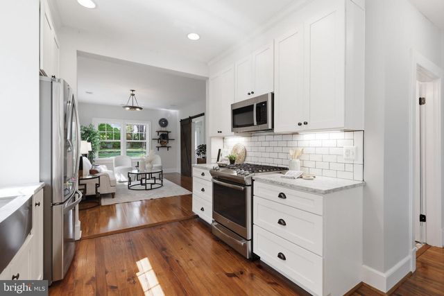 5633 5TH ST N, Arlington, VA 22205