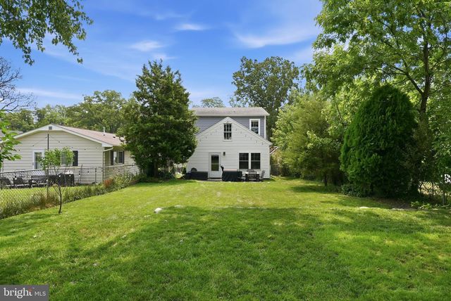 5633 5TH ST N, Arlington, VA 22205
