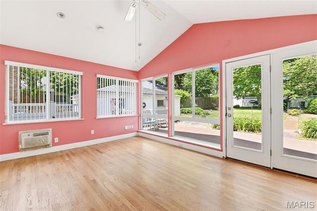 7227 El Moro Avenue, Richmond Heights, MO 63117