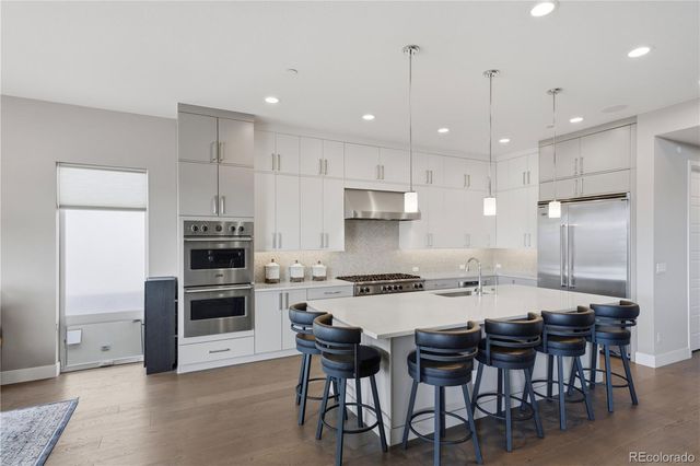 1198 Lost Elk Loop, Castle Rock, CO 80108