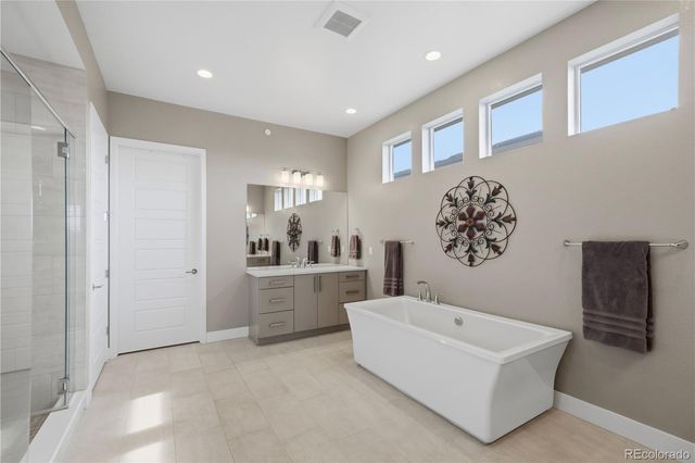 1198 Lost Elk Loop, Castle Rock, CO 80108