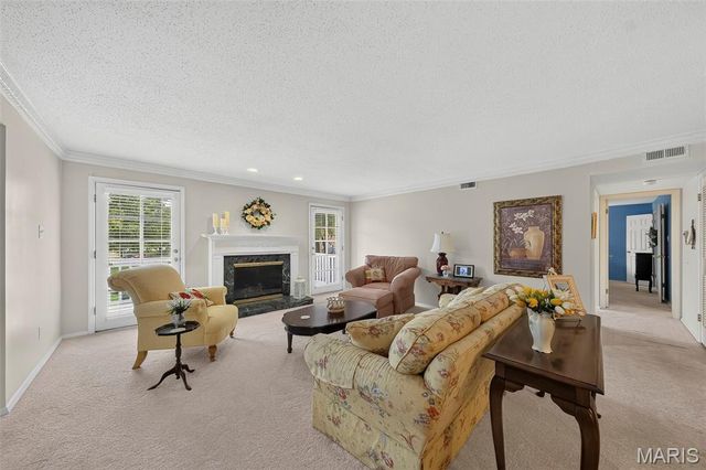 1530 Bedford Forge Court 15, Chesterfield, MO 63017