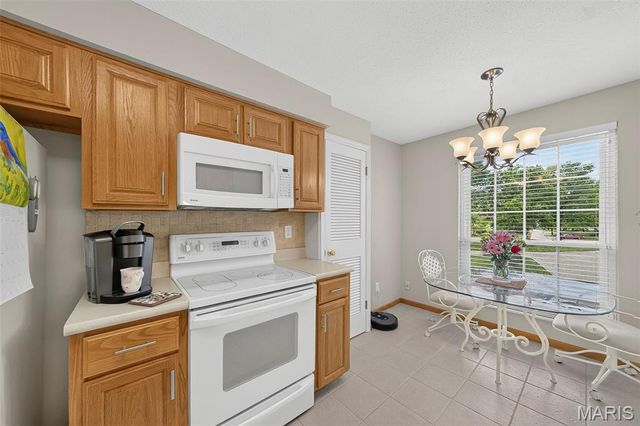 1530 Bedford Forge Court 15, Chesterfield, MO 63017