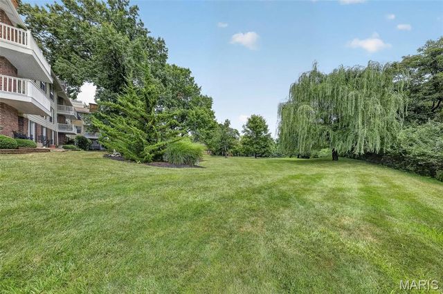 1530 Bedford Forge Court 15, Chesterfield, MO 63017