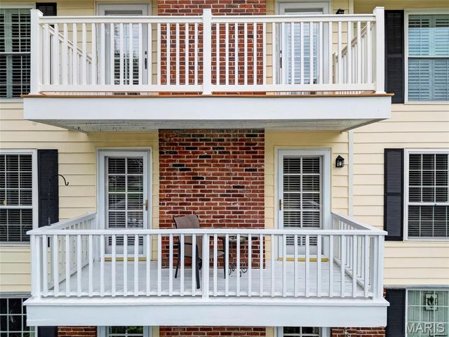 1530 Bedford Forge Court 15, Chesterfield, MO 63017