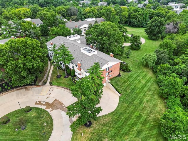 1530 Bedford Forge Court 15, Chesterfield, MO 63017