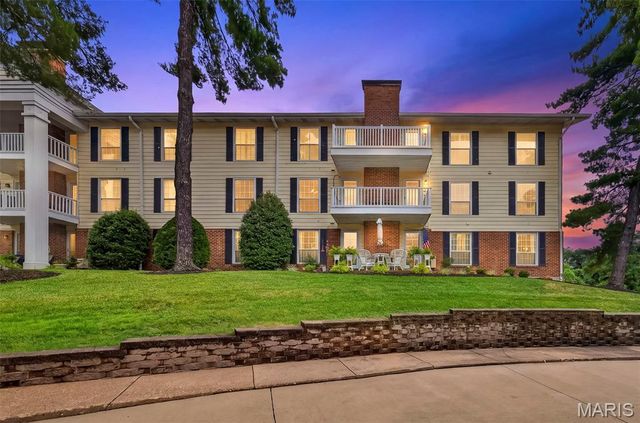 1530 Bedford Forge Court 15, Chesterfield, MO 63017