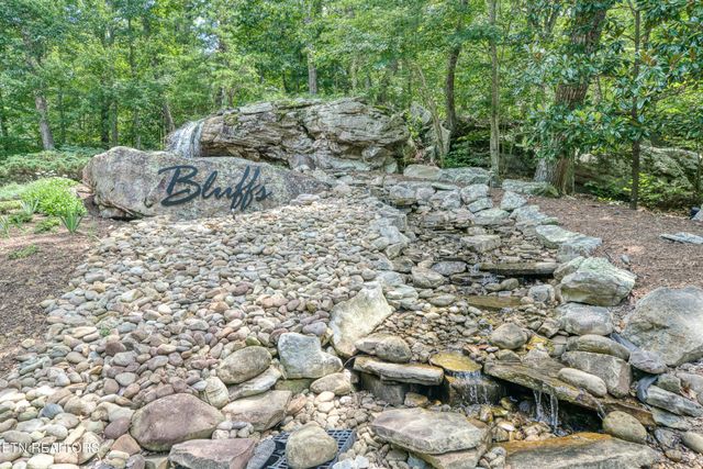 40 Bluff View Terrace, Crossville, TN 38558