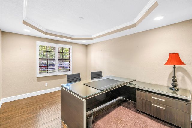 11800 PARK BOULEVARD 104, Seminole, FL 33772