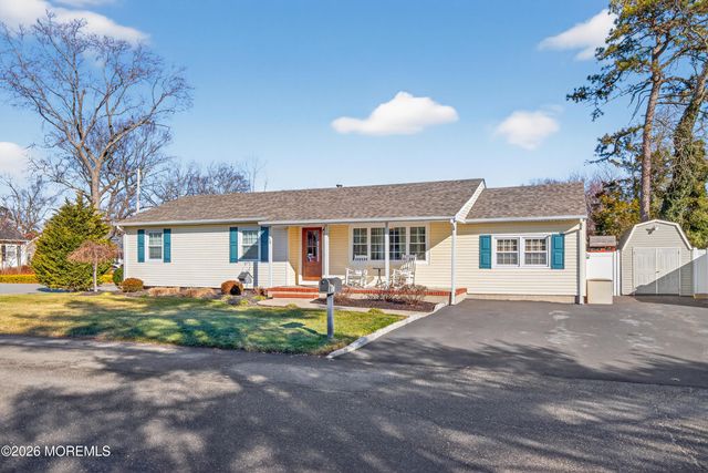 50 Maple Street, Beachwood, NJ 08722