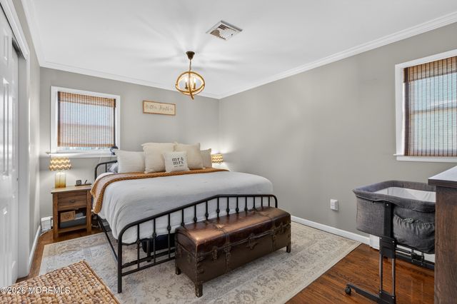 50 Maple Street, Beachwood, NJ 08722