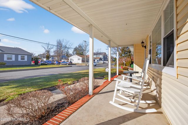 50 Maple Street, Beachwood, NJ 08722