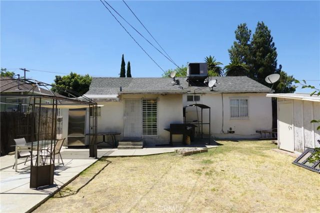 5924 Lindley Avenue, Encino, CA 91316