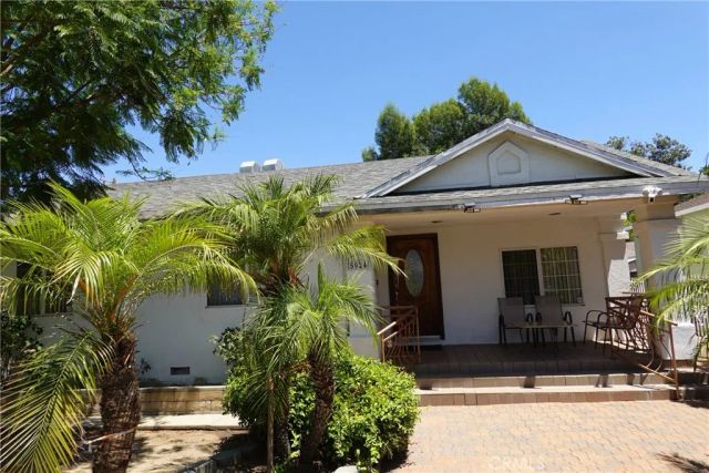 5924 Lindley Avenue, Encino, CA 91316