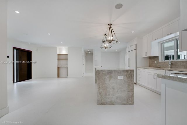 7107 SW 63rd Avenue, South Miami, FL 33143