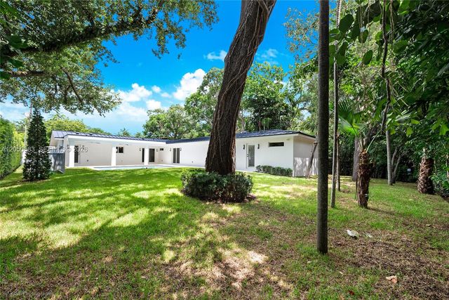 7107 SW 63rd Avenue, South Miami, FL 33143
