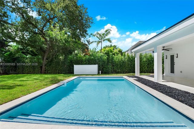 7107 SW 63rd Avenue, South Miami, FL 33143