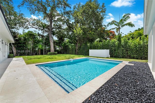 7107 SW 63rd Avenue, South Miami, FL 33143