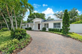 7107 SW 63rd Avenue, South Miami, FL 33143