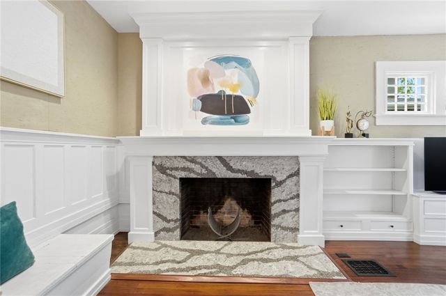 712 Oakwood Avenue, Oakwood, OH 45419