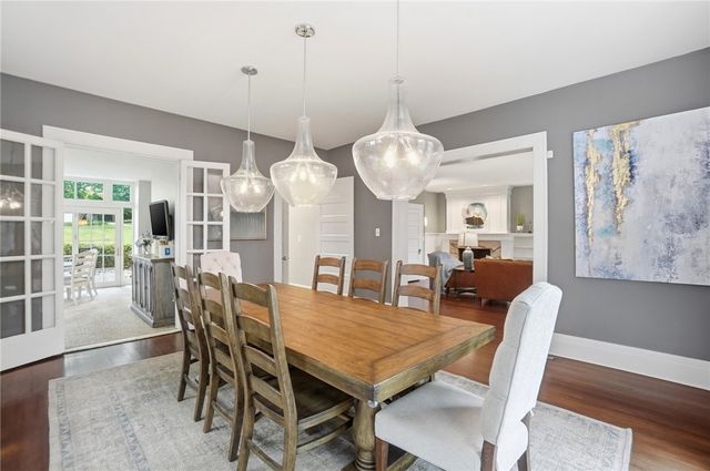 712 Oakwood Avenue, Oakwood, OH 45419