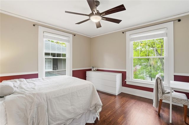 712 Oakwood Avenue, Oakwood, OH 45419