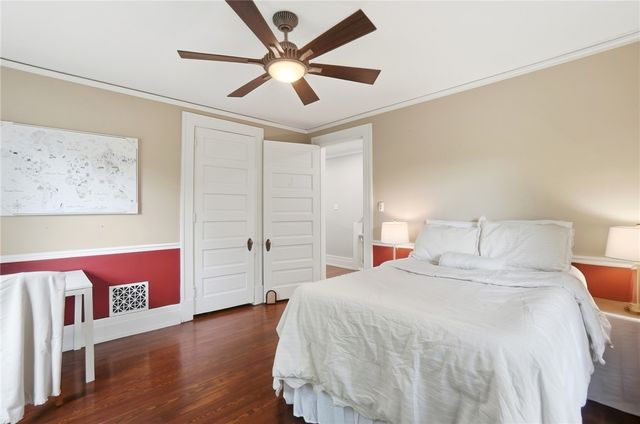 712 Oakwood Avenue, Oakwood, OH 45419