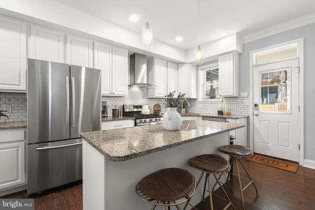 611 S LINWOOD AVE, Baltimore, MD 21224