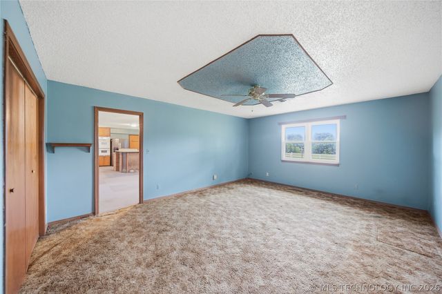 15550 S 4187 Road, Claremore, OK 74017