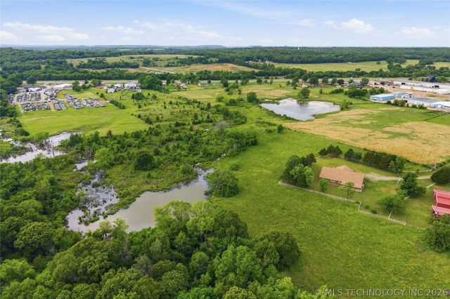 15550 S 4187 Road, Claremore, OK 74017