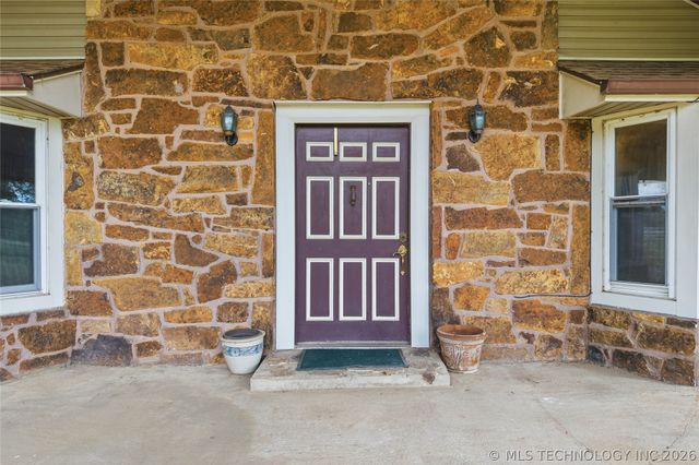 15550 S 4187 Road, Claremore, OK 74017