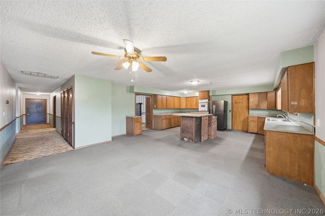 15550 S 4187 Road, Claremore, OK 74017