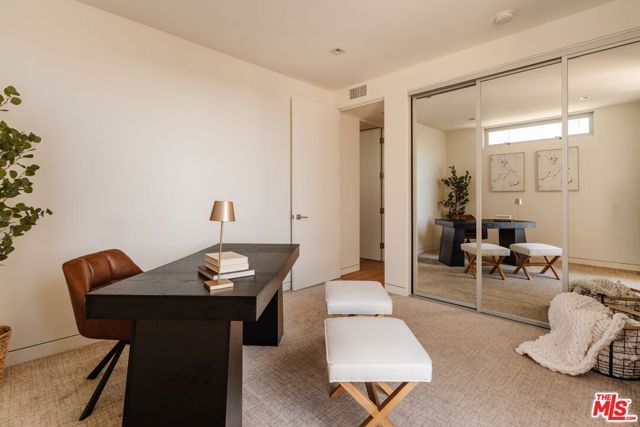 3642 Beverly Ridge Drive, Sherman Oaks, CA 91423
