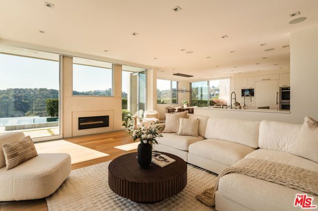 3642 Beverly Ridge Drive, Sherman Oaks, CA 91423
