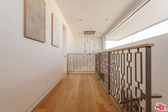 3642 Beverly Ridge Drive, Sherman Oaks, CA 91423